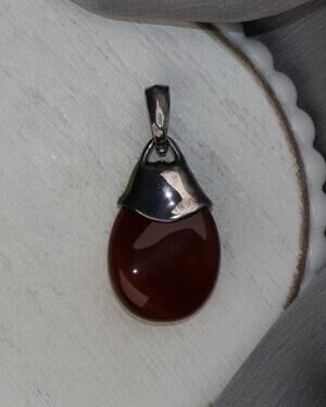 RLM Studio Sterling Silver Carnelian Pendant 15.8G / 1.9in N1469
